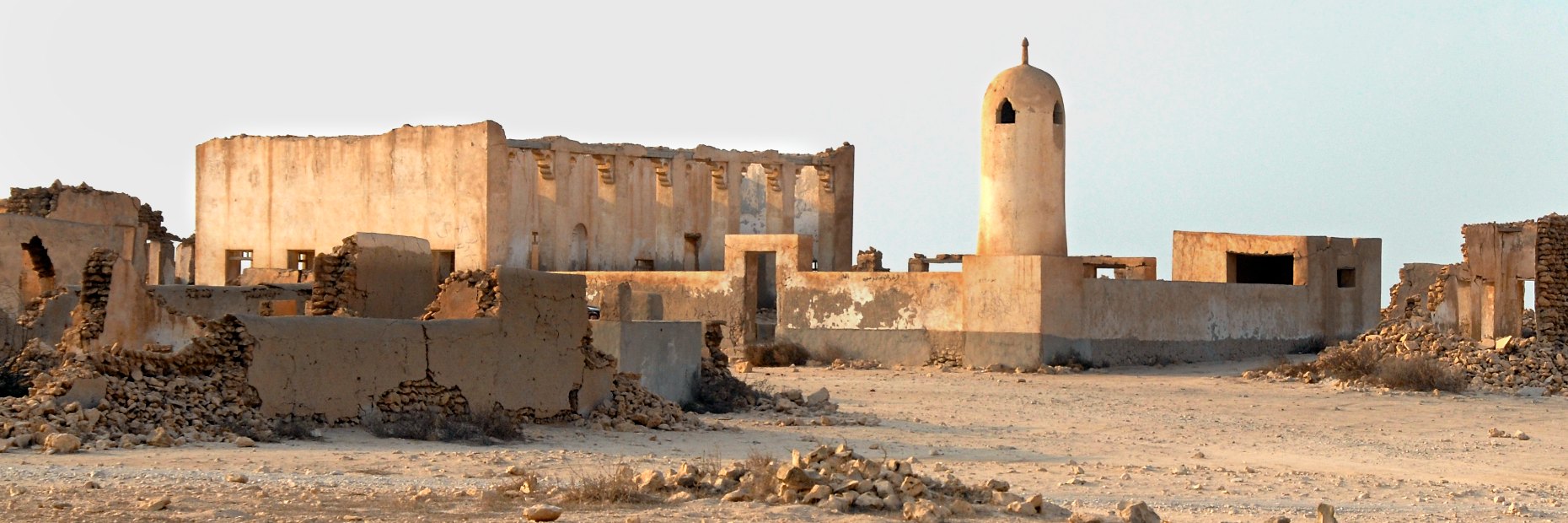 Qatar abandoned village Al Arish, panorama | Kai-Henrik Barth Photography